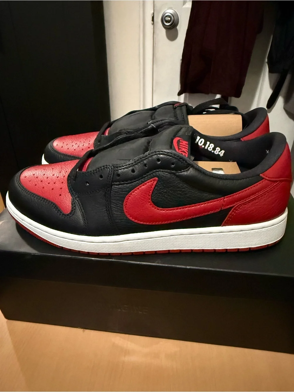 Jordan Men’s Low-Top Sneaker - Black/Red